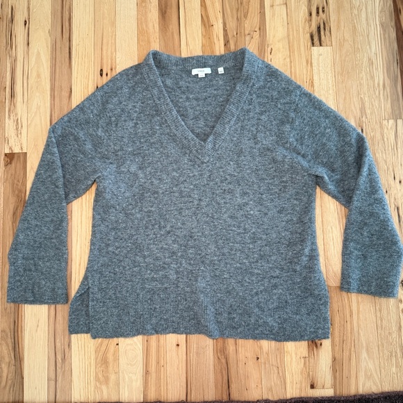 Vince V-Neck Wool Alpaca Blend Sweater